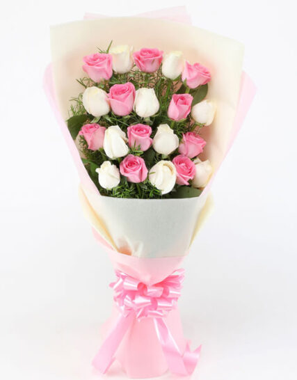 giftnmore-Red and White Roses Bunch